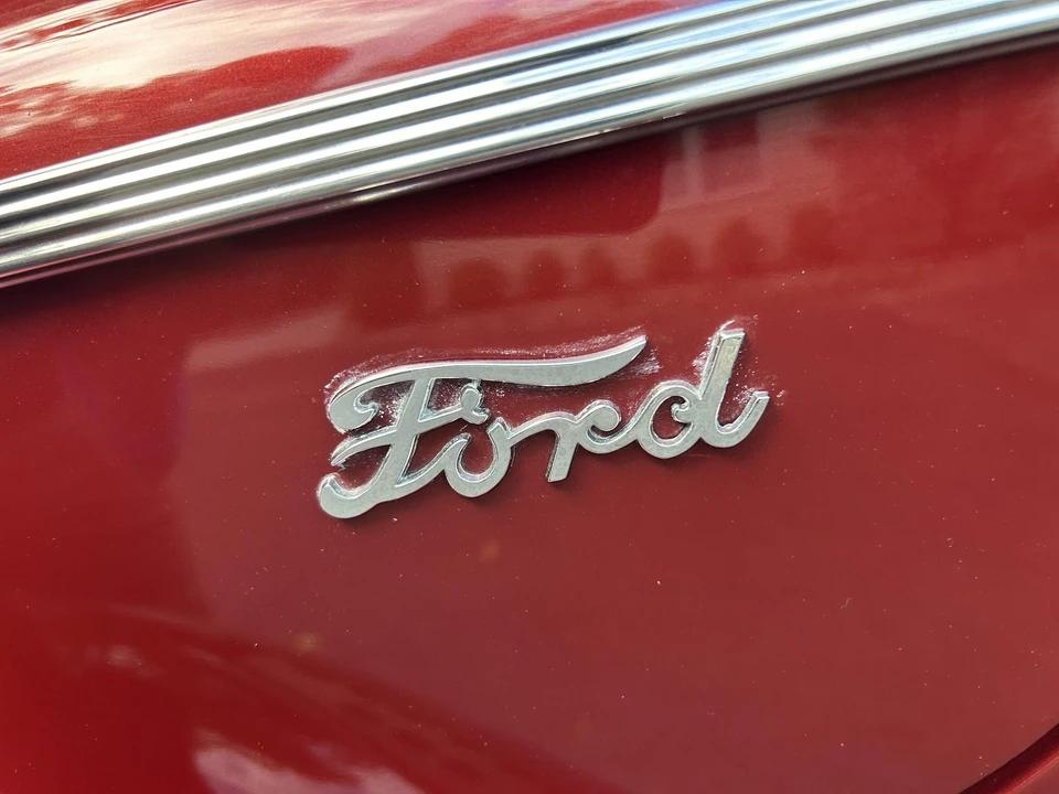 1940 Ford Standard & Deluxe & Super Deluxe - Image 16 of 31