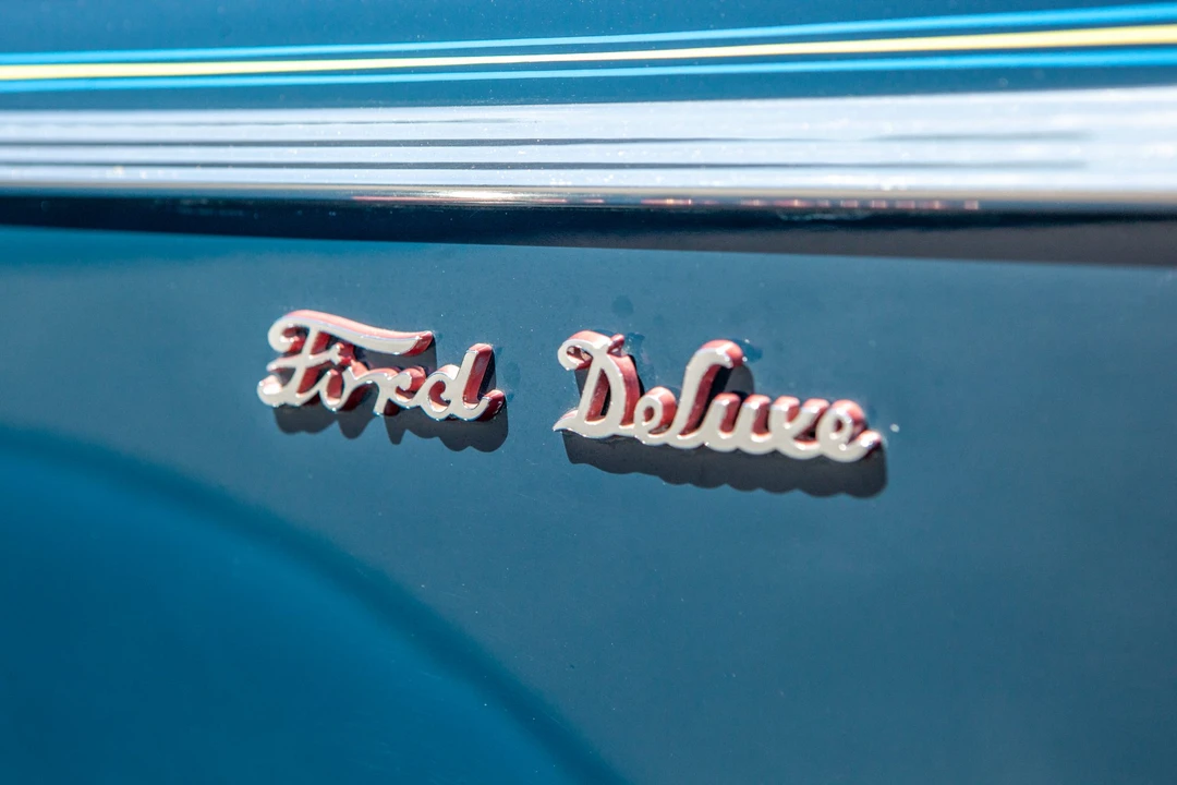 1941 Ford Standard & Deluxe & Super Deluxe - Image 29 of 31