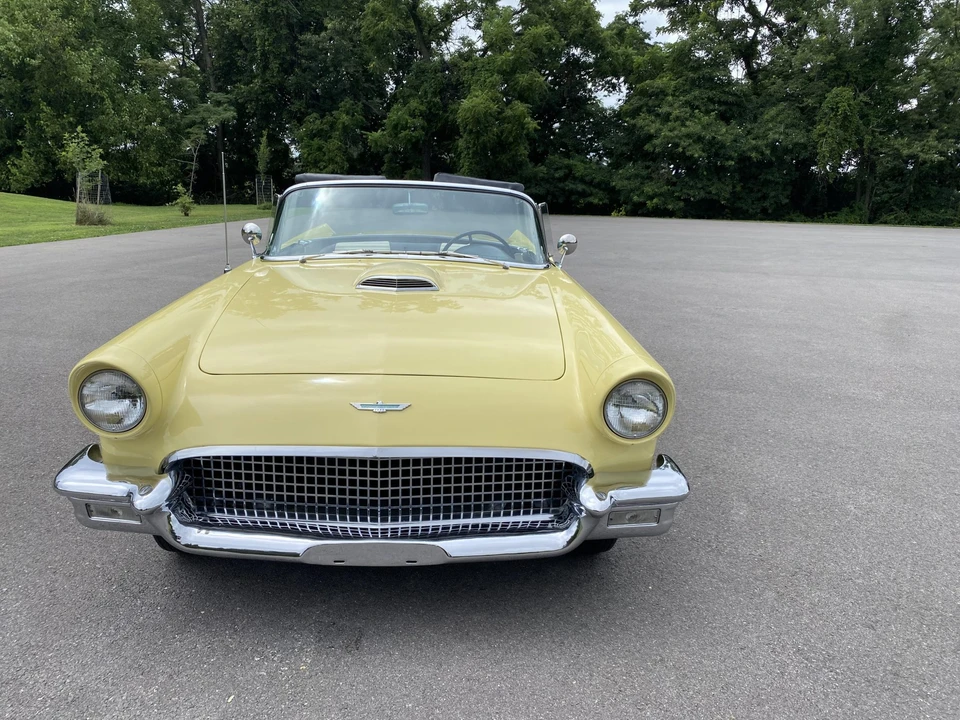 1957 Ford Thunderbird 1st Gen - Image 5 of 31