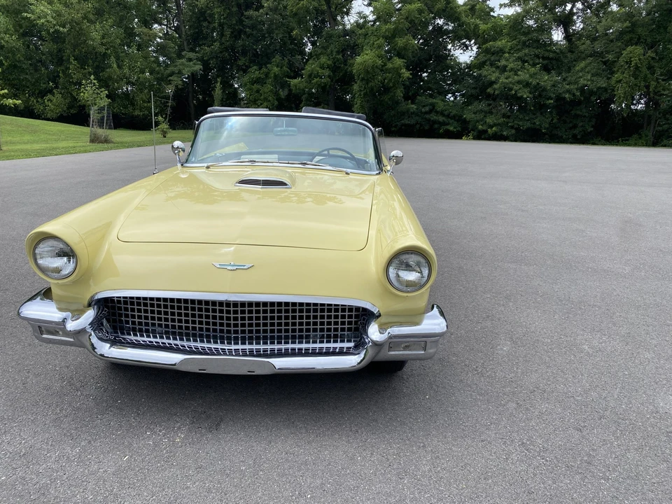 1957 Ford Thunderbird 1st Gen - Image 4 of 31