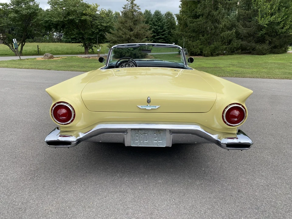 1957 Ford Thunderbird 1st Gen - Image 13 of 31