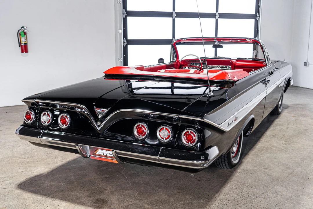 1961 Chevrolet Impala 3rd Gen - Image 14 of 31