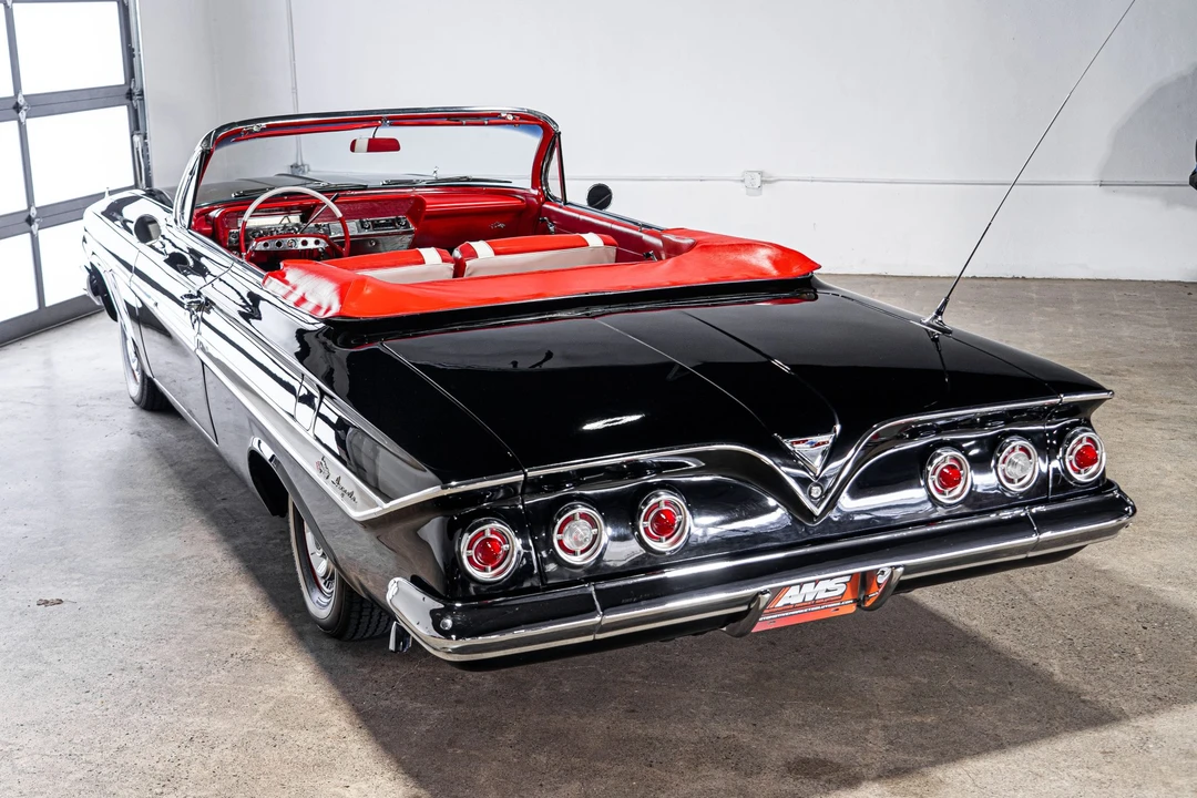 1961 Chevrolet Impala 3rd Gen - Image 21 of 31
