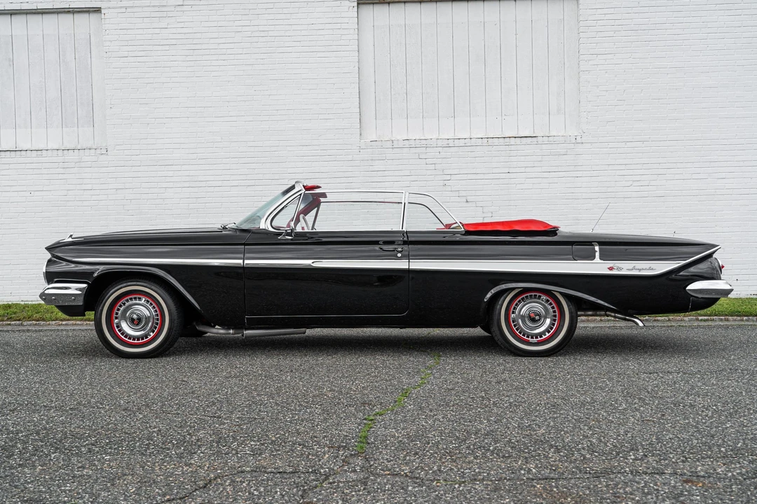 1961 Chevrolet Impala 3rd Gen - Image 27 of 31