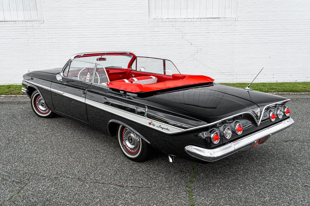 1961 Chevrolet Impala 3rd Gen - Image 28 of 31