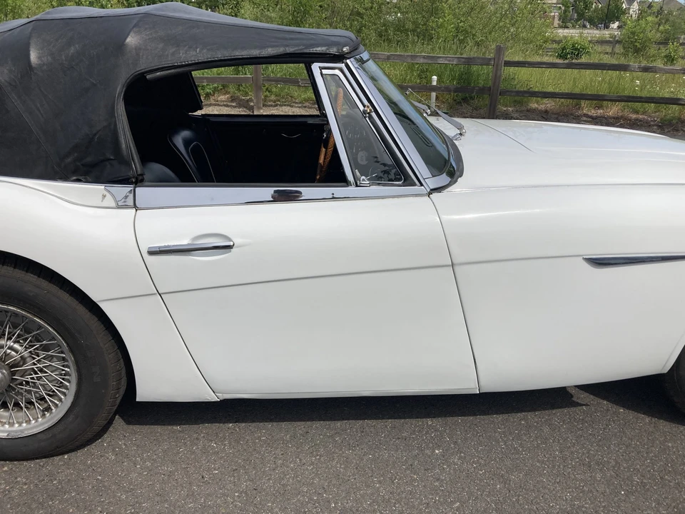 1963 Austin-Healey 3000 Mark II - Image 14 of 31