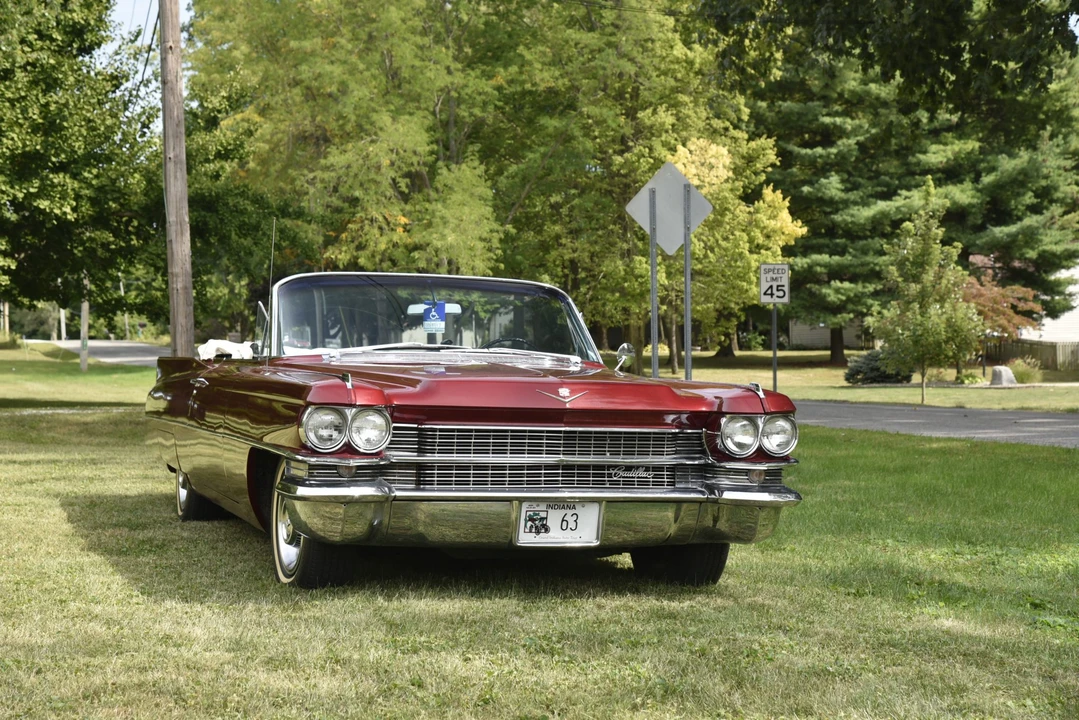 1963 Cadillac Series 62 6th Gen - Image 2 of 31