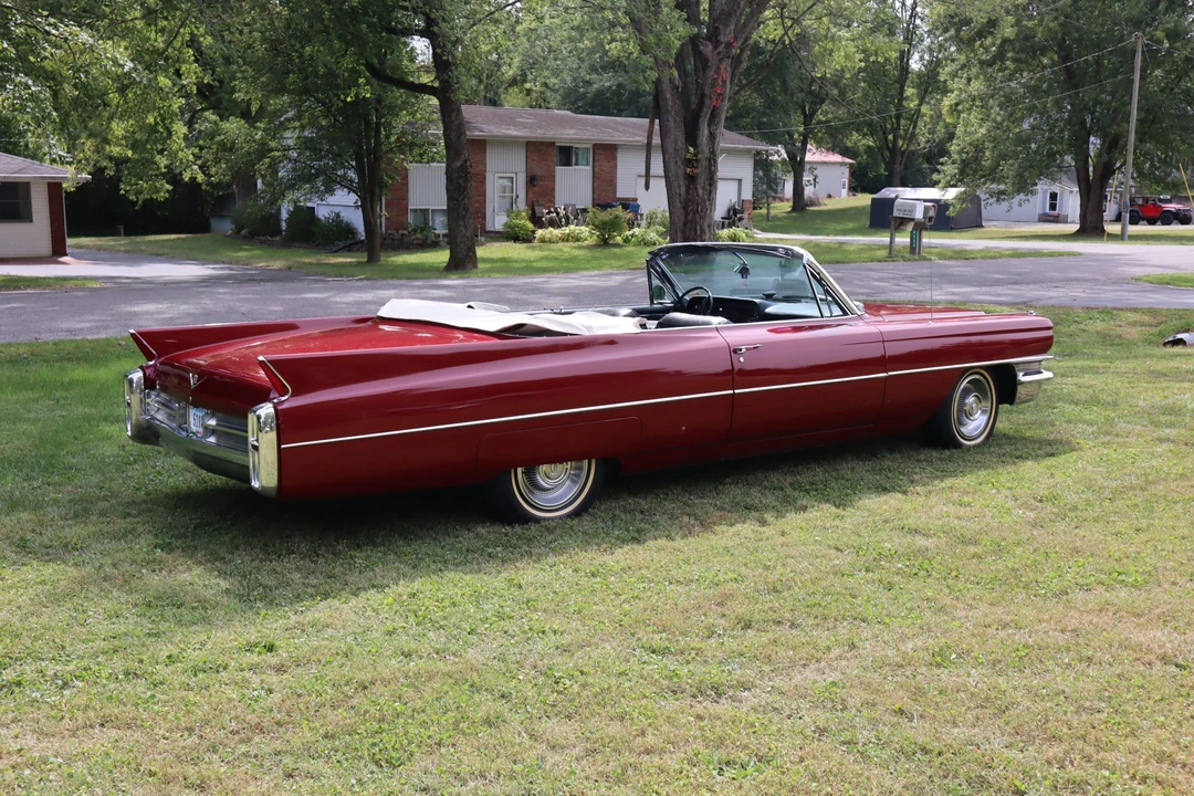 1963 Cadillac Series 62 6th Gen - Image 21 of 31