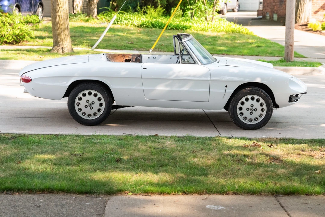 1967 Alfa Romeo Series 1 - Image 6 of 31