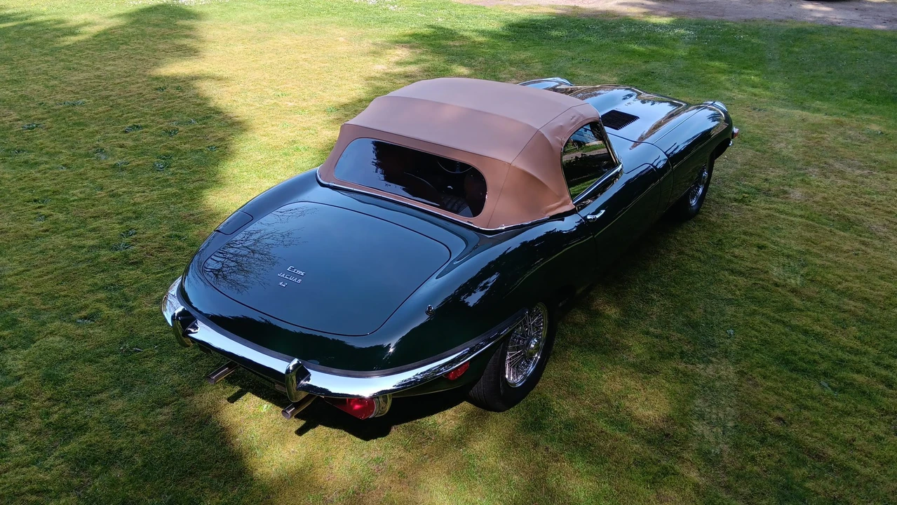 1970 Jaguar E-Type Series 2 - Image 29 of 31