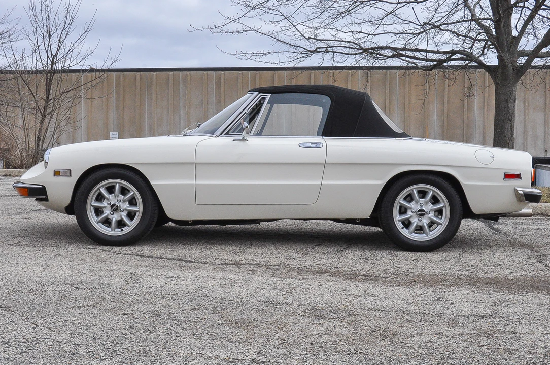 1971 Alfa Romeo Series 2 - Image 16 of 31