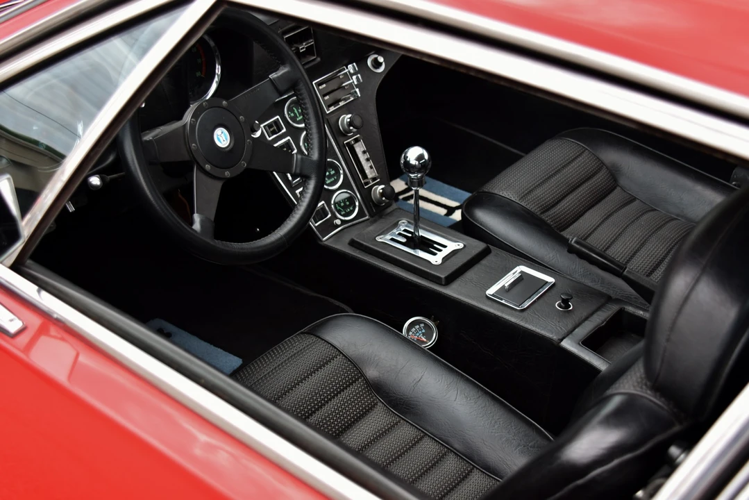 1972 DeTomaso Pantera - Image 28 of 31