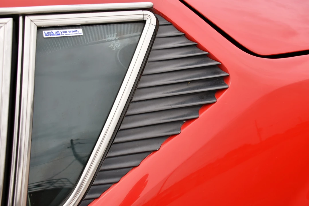 1972 DeTomaso Pantera - Image 16 of 31