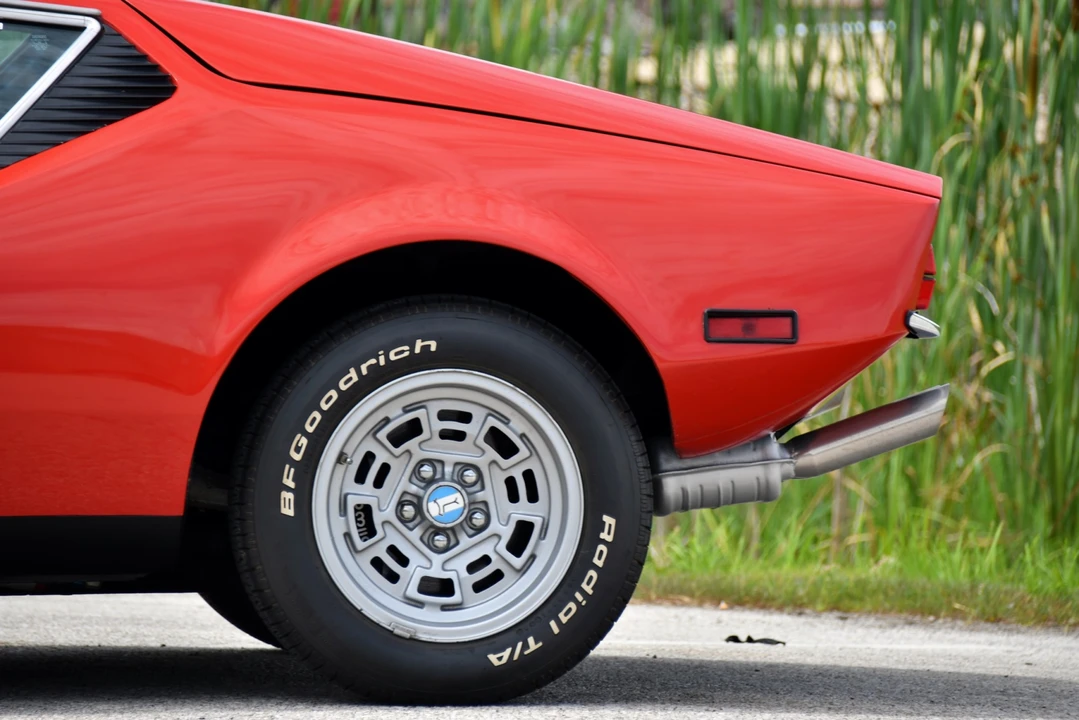 1972 DeTomaso Pantera - Image 17 of 31