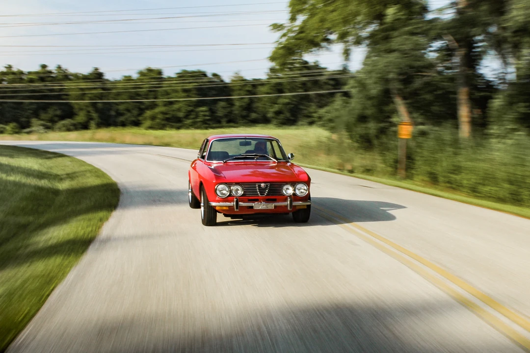 1974 Alfa Romeo 2000 GT Veloce - Image 28 of 31
