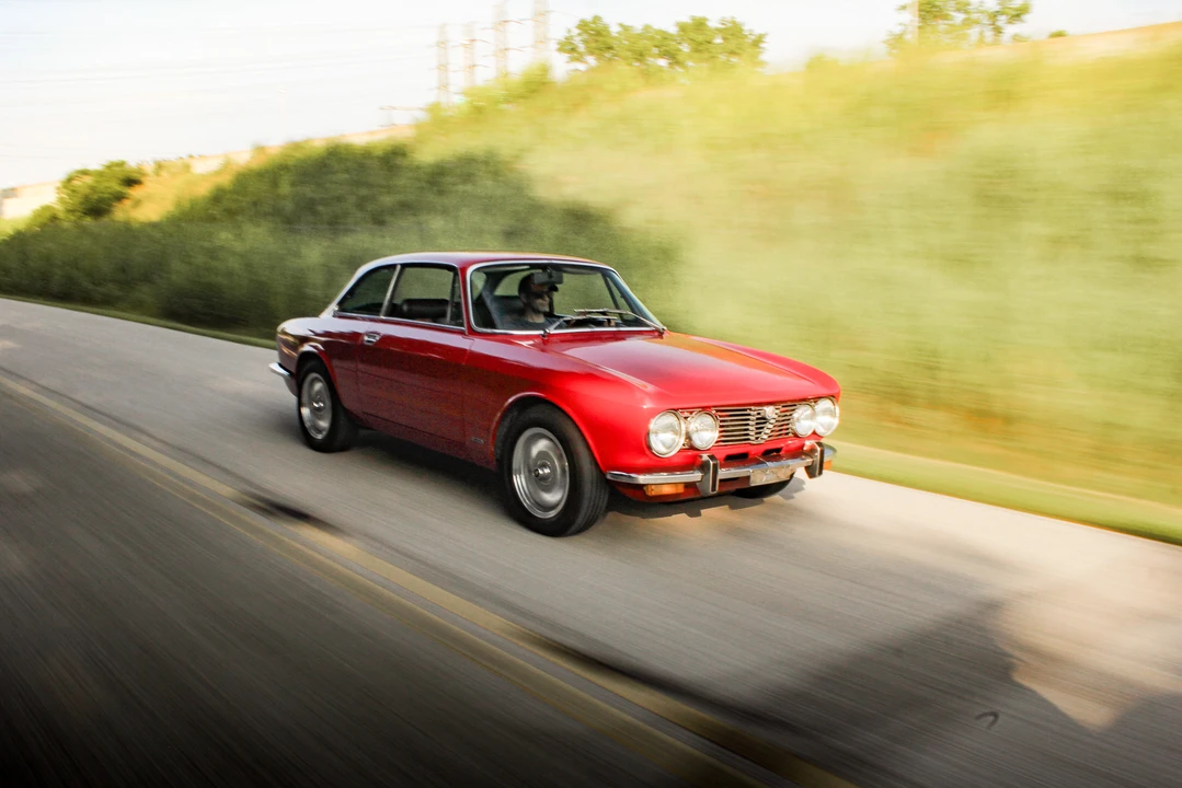 1974 Alfa Romeo 2000 GT Veloce - Image 23 of 31