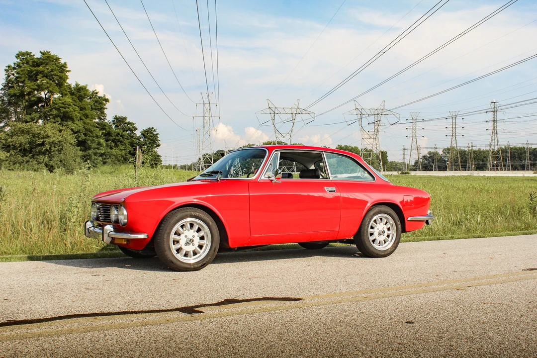 1974 Alfa Romeo 2000 GT Veloce - Image 2 of 31