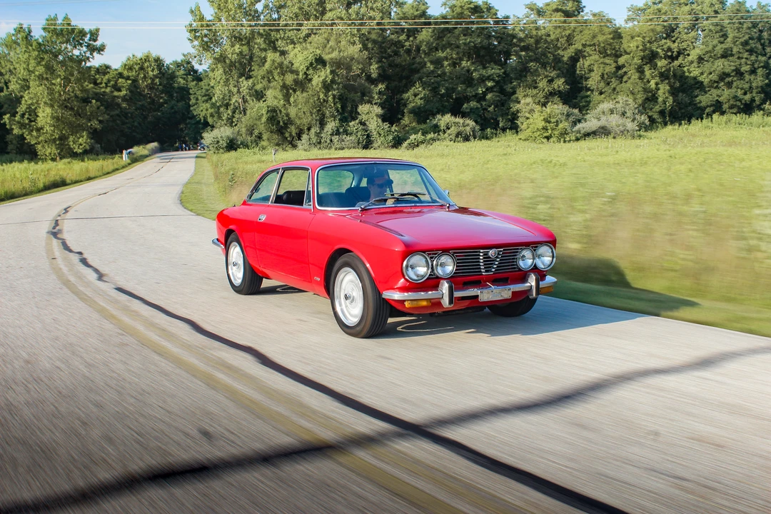 1974 Alfa Romeo 2000 GT Veloce - Image 25 of 31