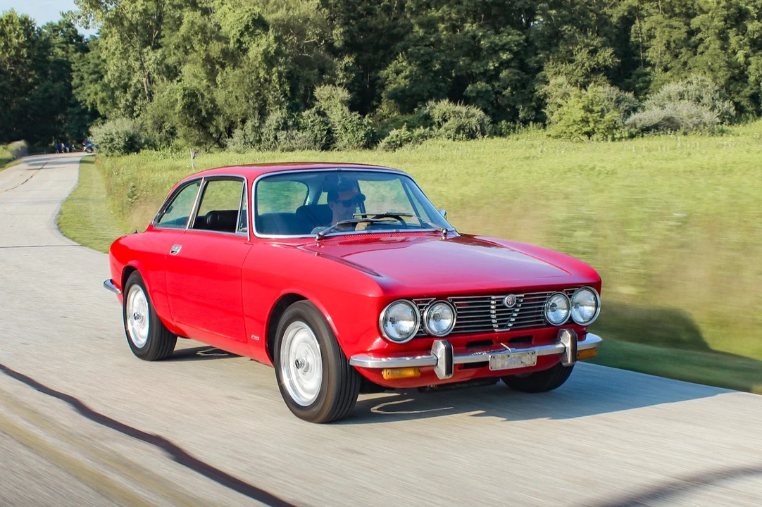 1974 Alfa Romeo 2000 GT Veloce - Image 27 of 31