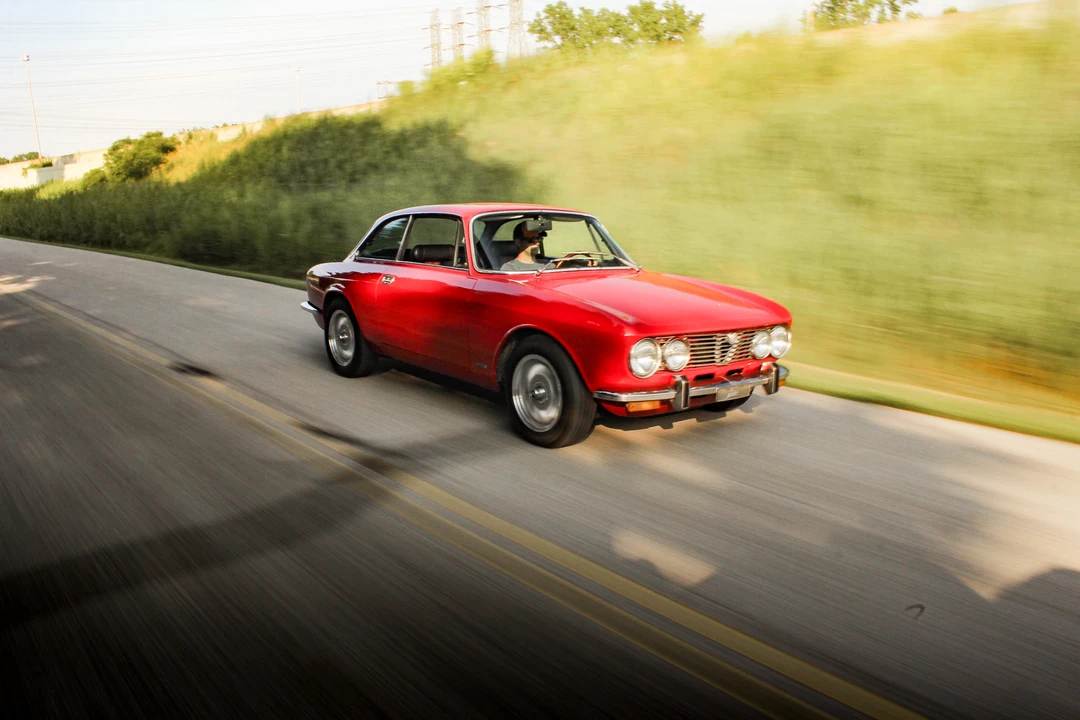 1974 Alfa Romeo 2000 GT Veloce - Image 22 of 31