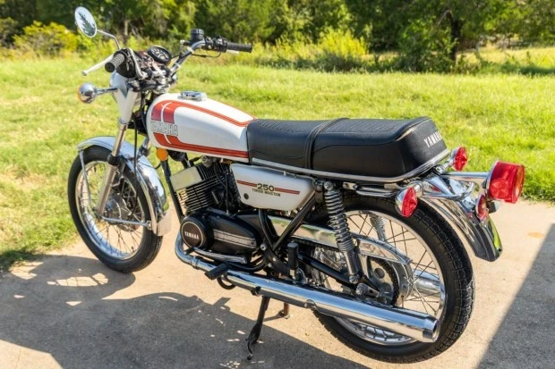 1975 Yamaha RD - Image 2 of 8