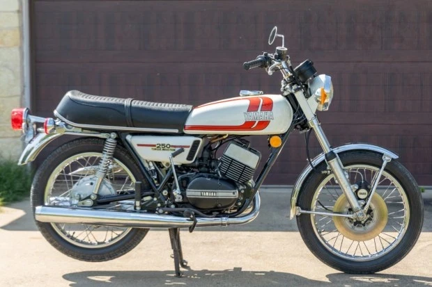 1975 Yamaha RD - Image 3 of 8