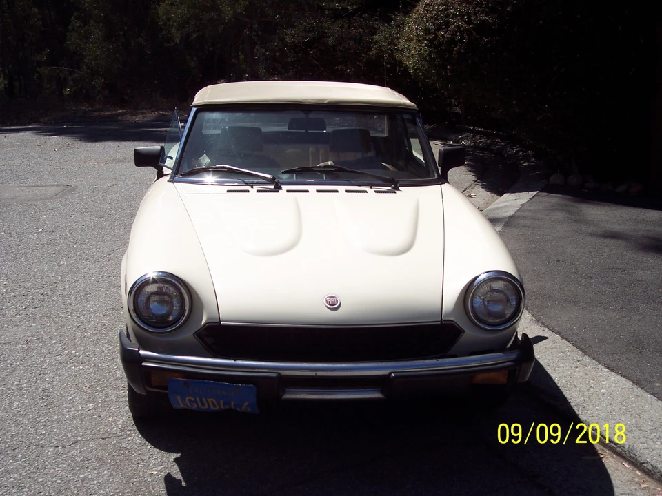 1982 Fiat 124 Sport Spider - Image 3 of 31