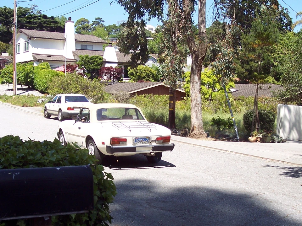 1982 Fiat 124 Sport Spider - Image 17 of 31