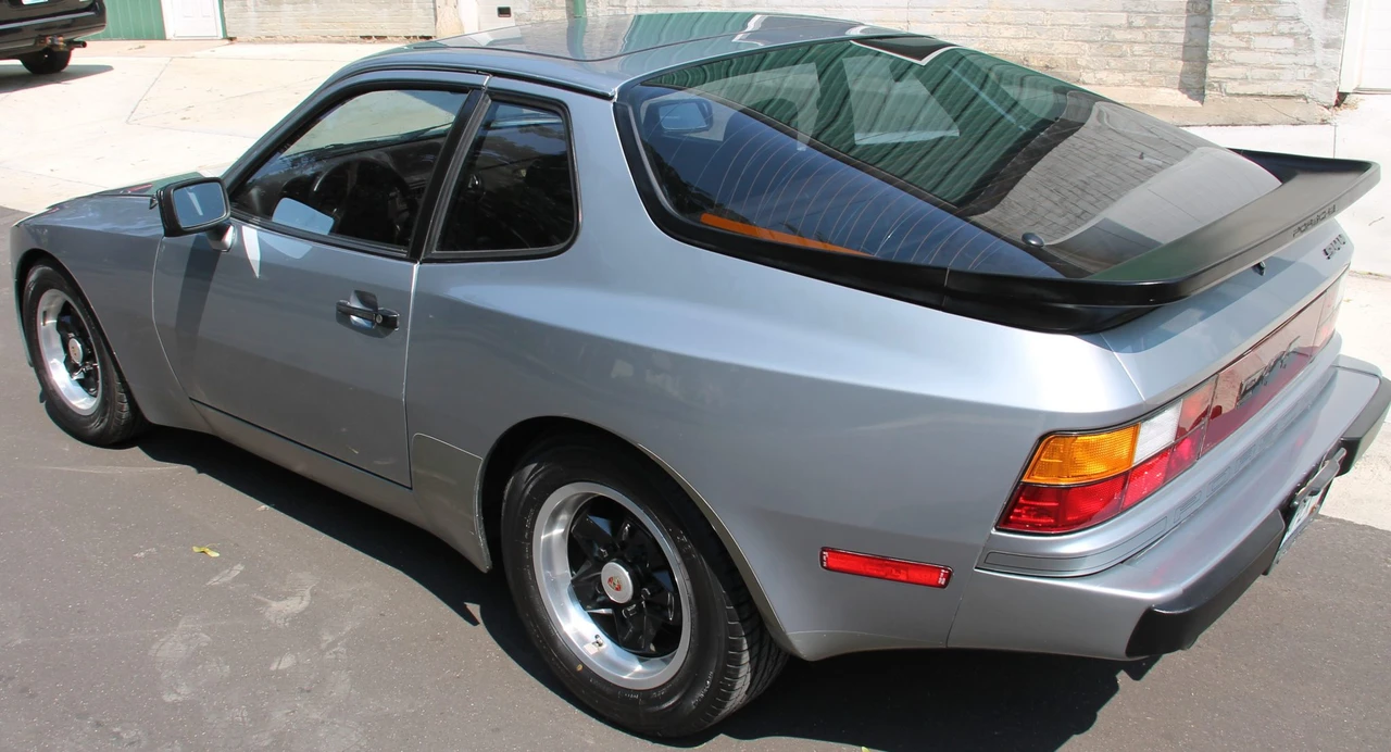 1983 Porsche 944 - Image 17 of 31