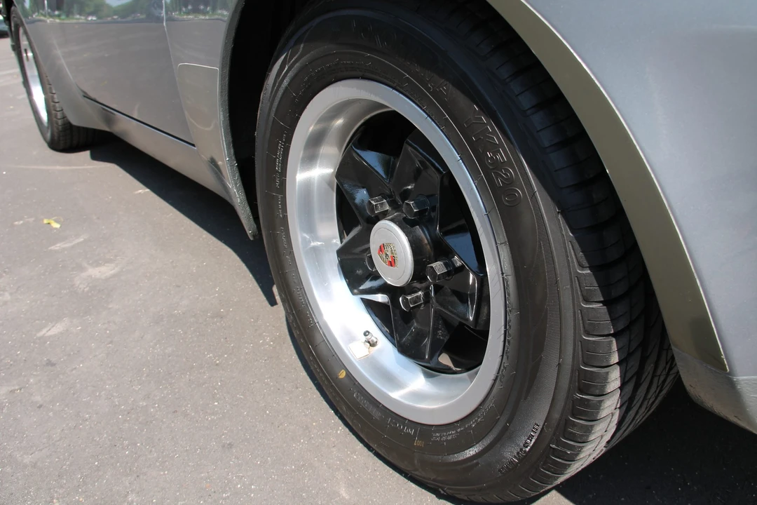 1983 Porsche 944 - Image 24 of 31