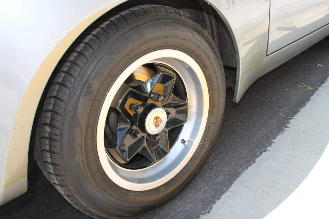 1983 Porsche 944 - Image 23 of 31