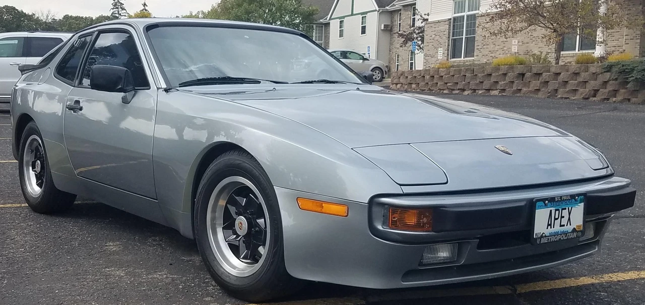 1983 Porsche 944 - Image 5 of 31