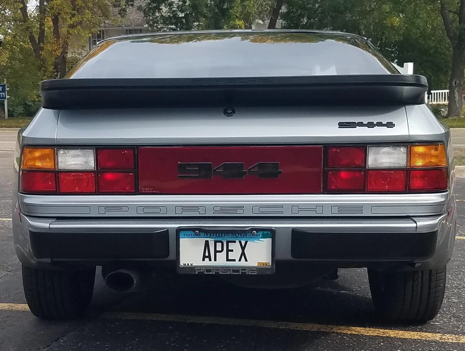 1983 Porsche 944 - Image 10 of 31
