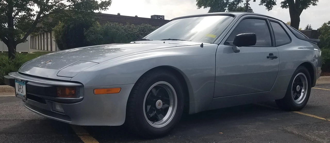 1983 Porsche 944 - Image 2 of 31