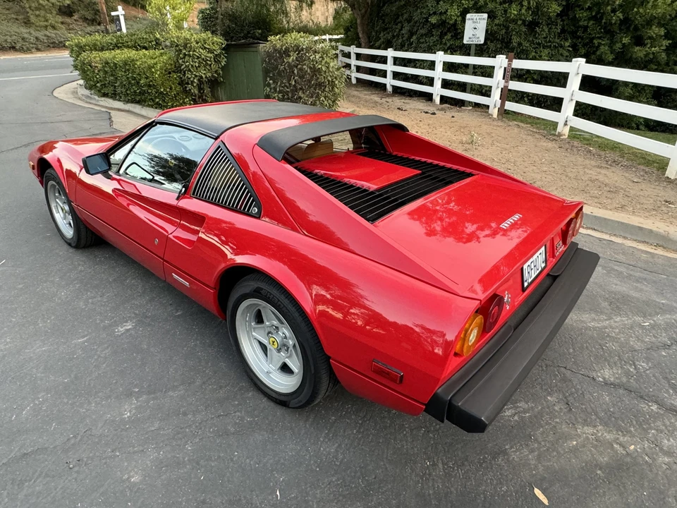 1984 Ferrari 308 GTS QV - Image 4 of 31