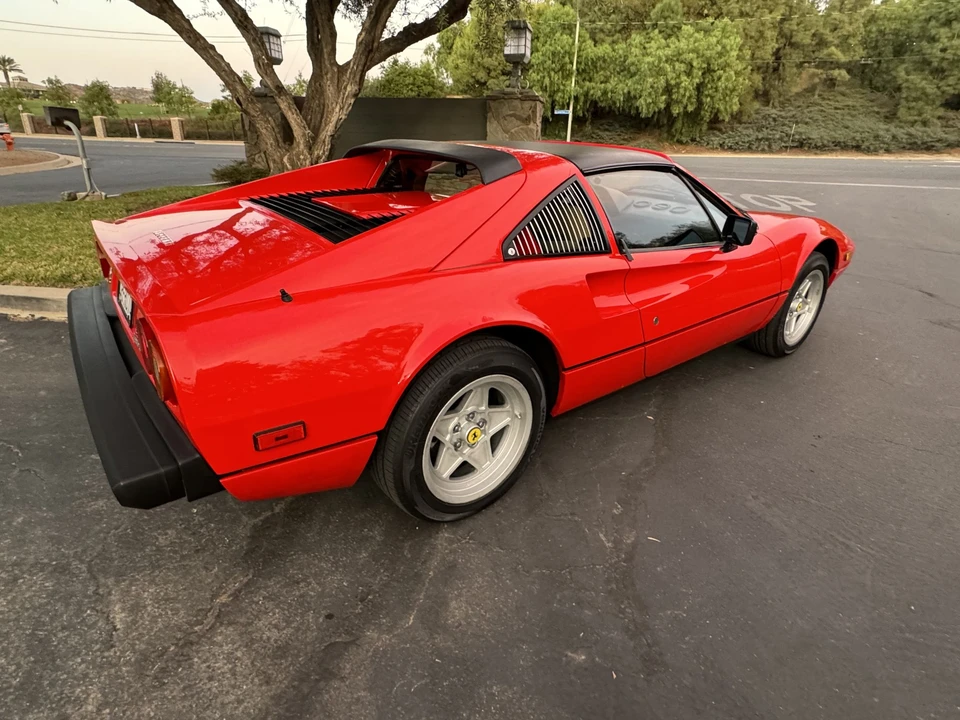 1984 Ferrari 308 GTS QV - Image 9 of 31