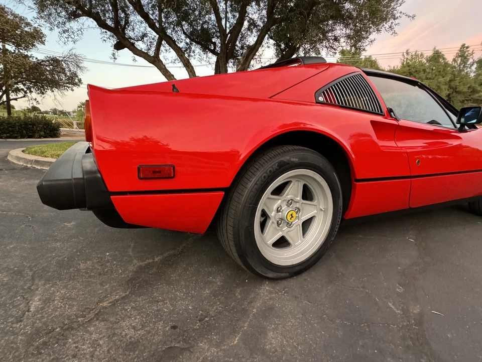 1984 Ferrari 308 GTS QV - Image 31 of 31
