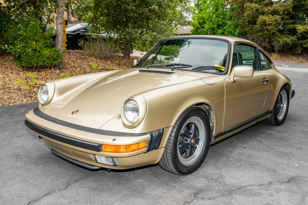 1984 Porsche 911 Carrera 3.2 - Image 1 of 31