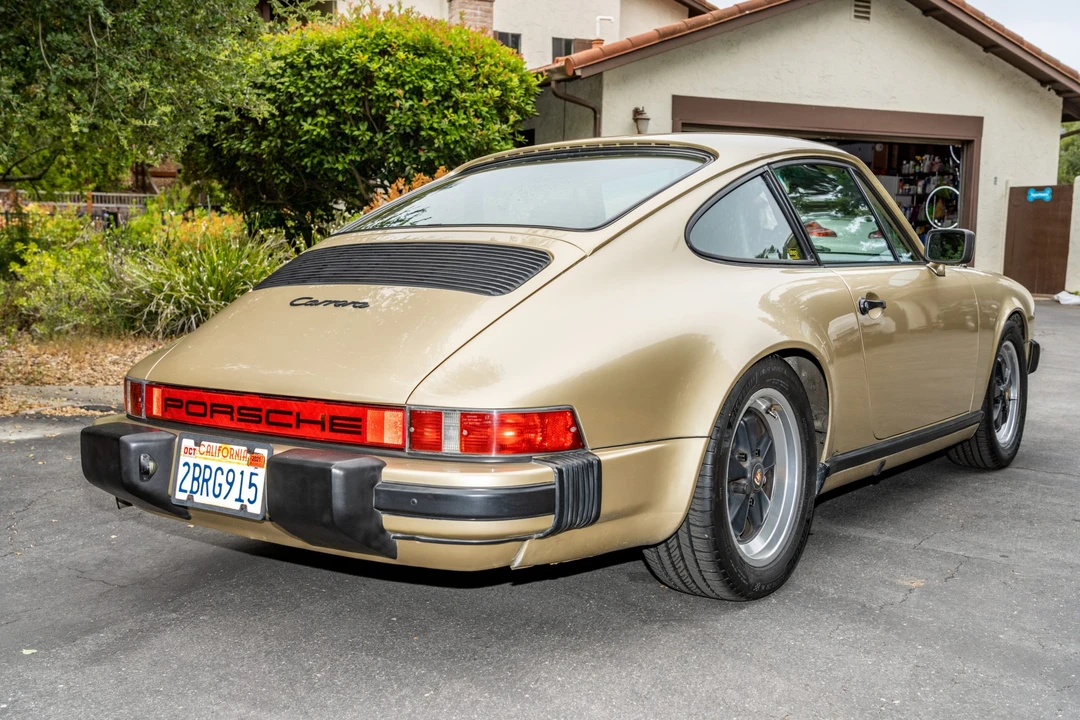 1984 Porsche 911 Carrera 3.2 - Image 5 of 31
