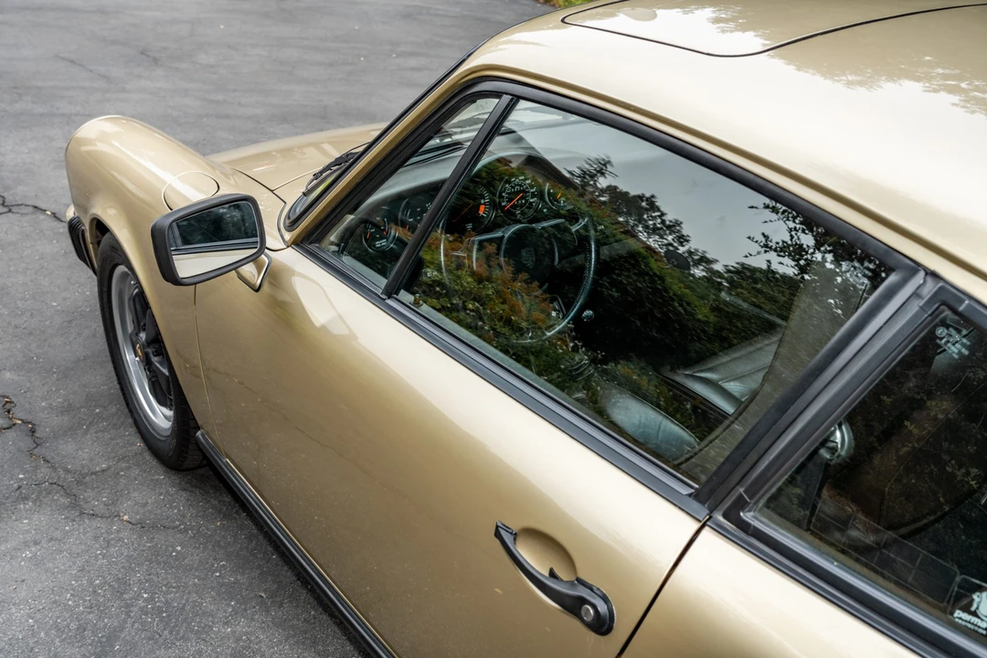 1984 Porsche 911 Carrera 3.2 - Image 19 of 31