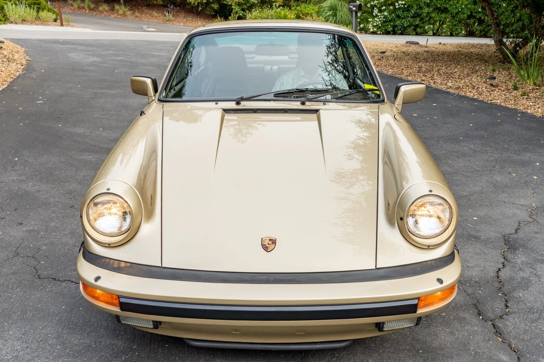 1984 Porsche 911 Carrera 3.2 - Image 9 of 31