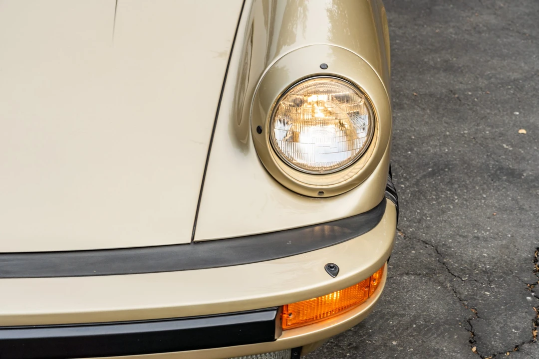 1984 Porsche 911 Carrera 3.2 - Image 23 of 31