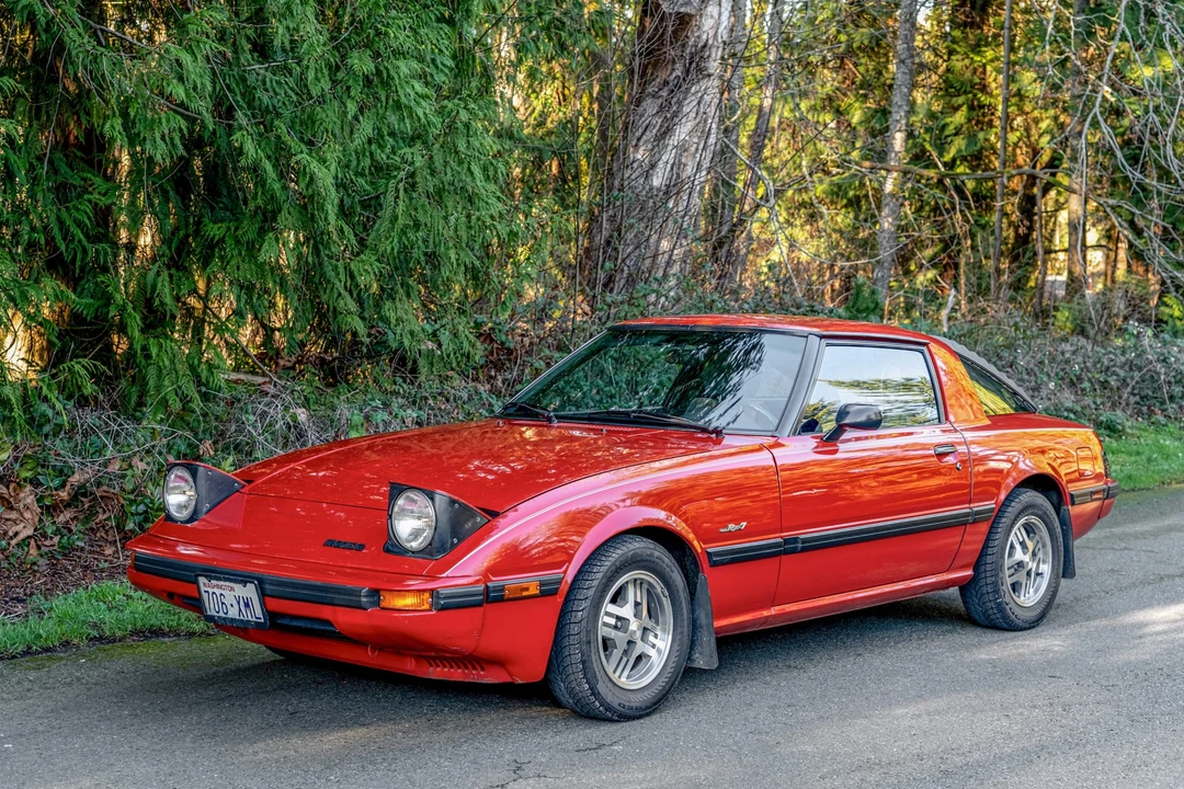 1985 Mazda RX-7 SA & FB - Image 2 of 31