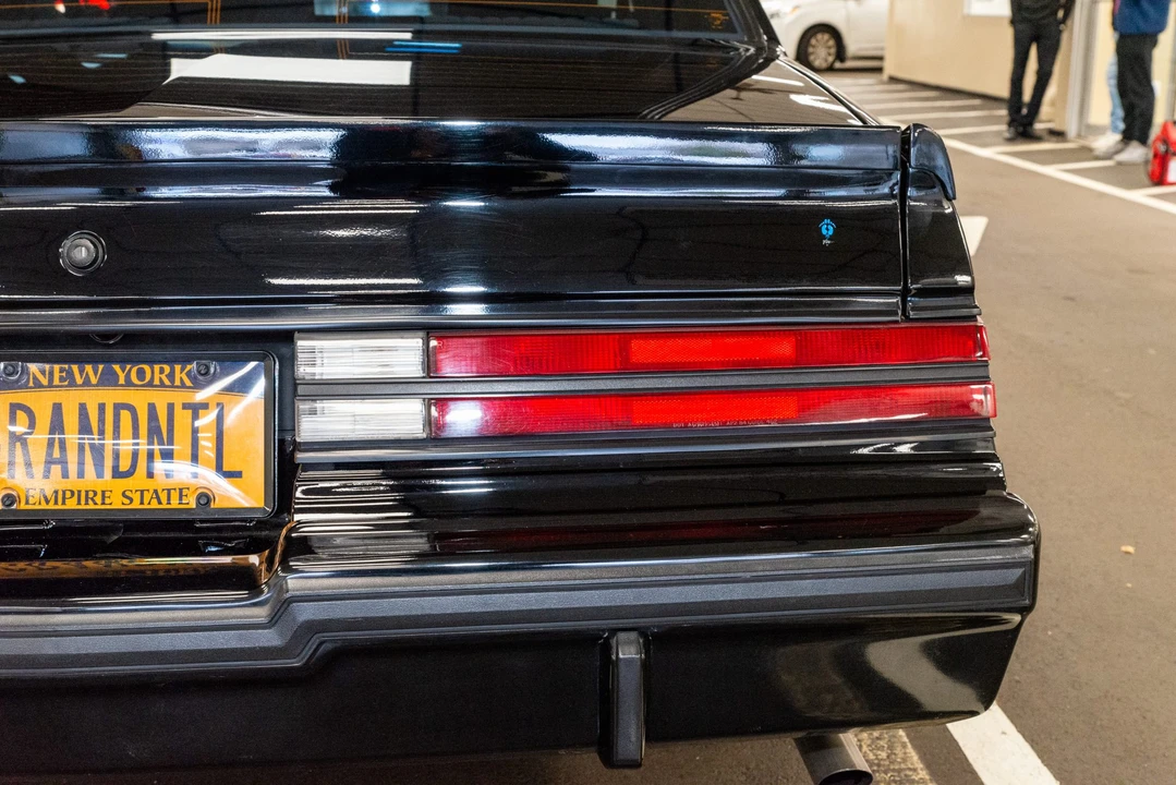 1986 Buick Grand National - Image 23 of 31