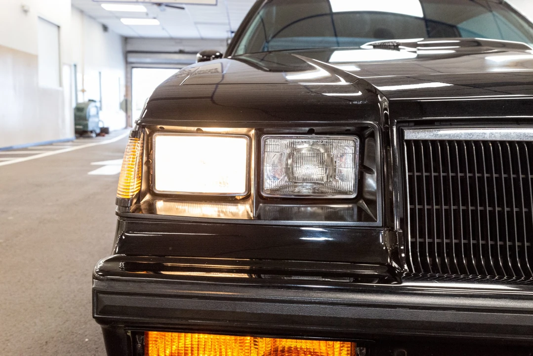 1986 Buick Grand National - Image 24 of 31