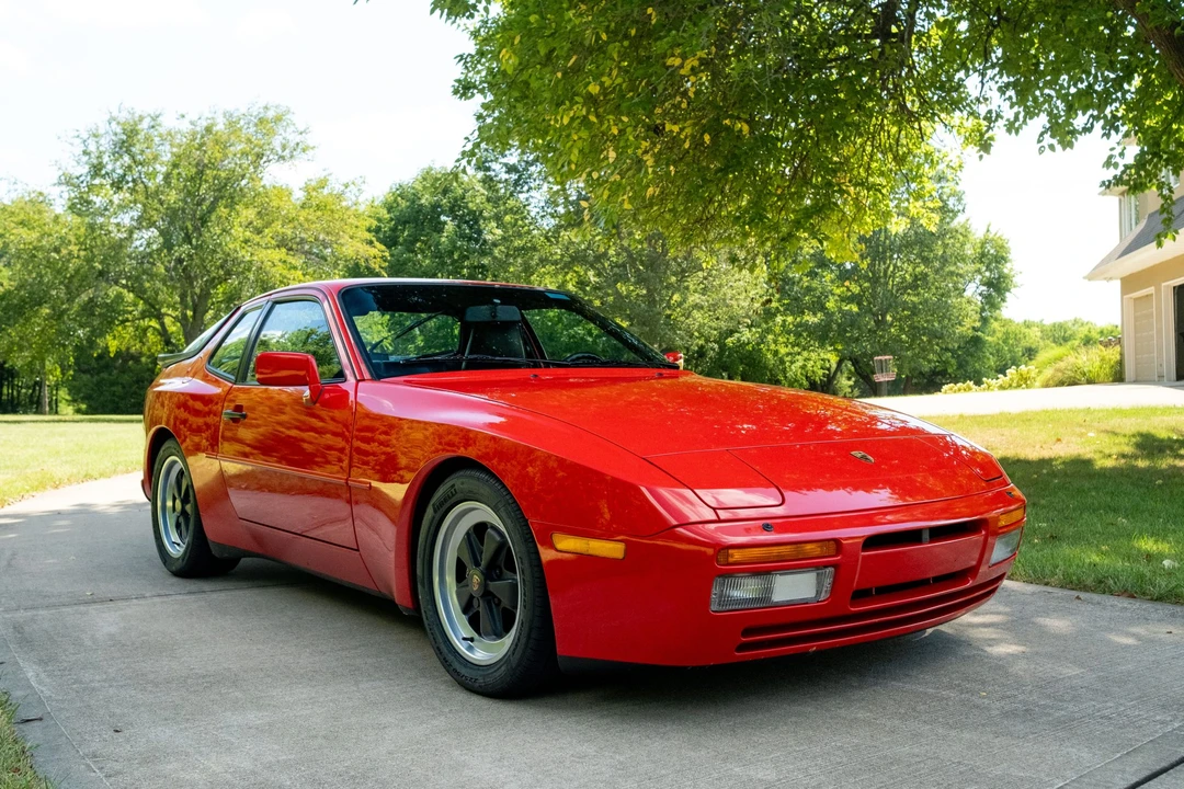 1986 Porsche 944 Turbo - Image 5 of 31