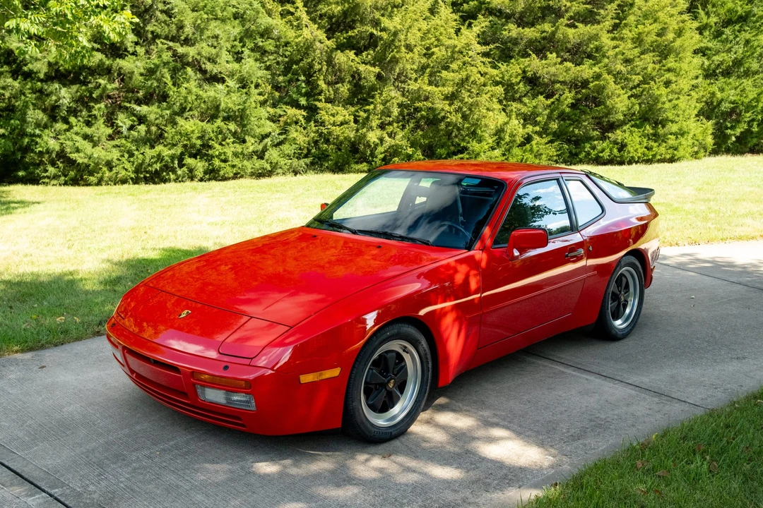 1986 Porsche 944 Turbo - Image 11 of 31