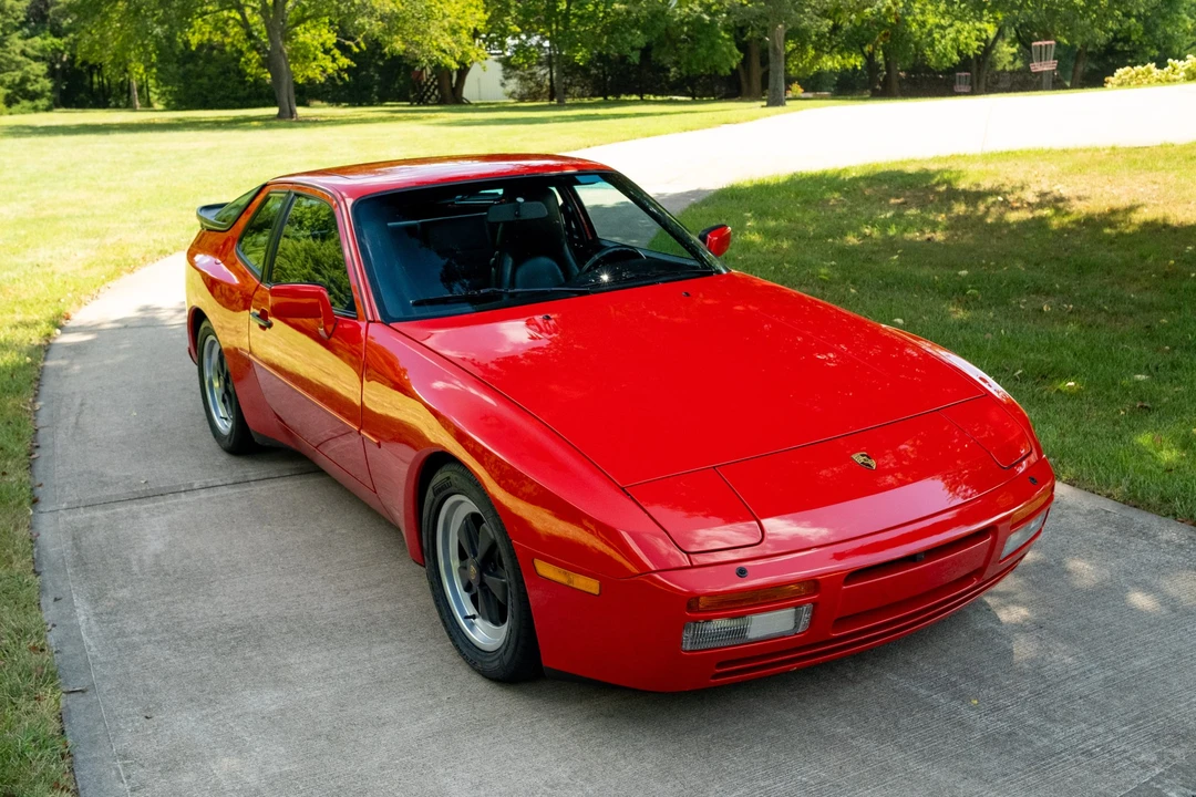 1986 Porsche 944 Turbo - Image 13 of 31