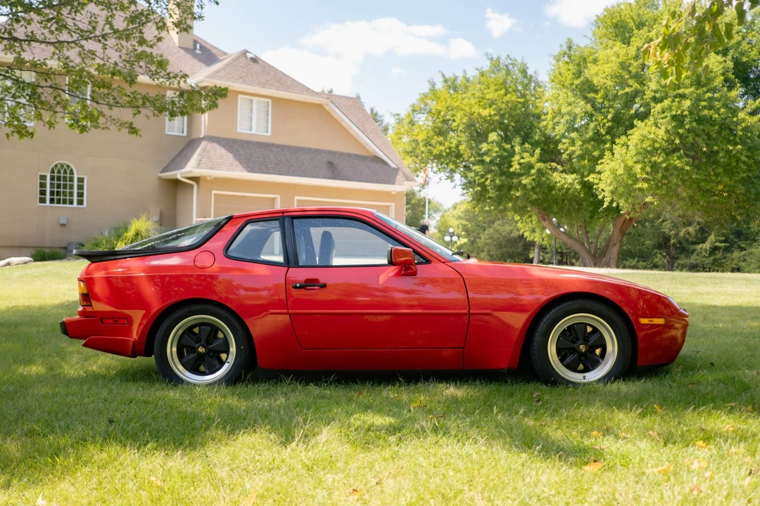 1986 Porsche 944 Turbo - Image 22 of 31