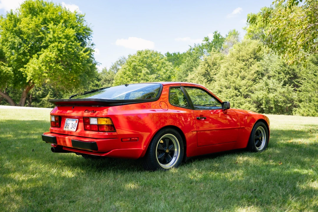 1986 Porsche 944 Turbo - Image 23 of 31